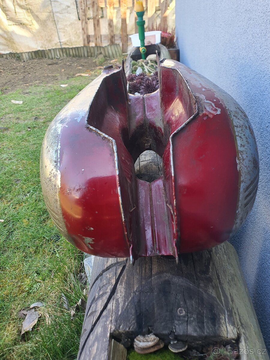 Jawa Pérák - 2