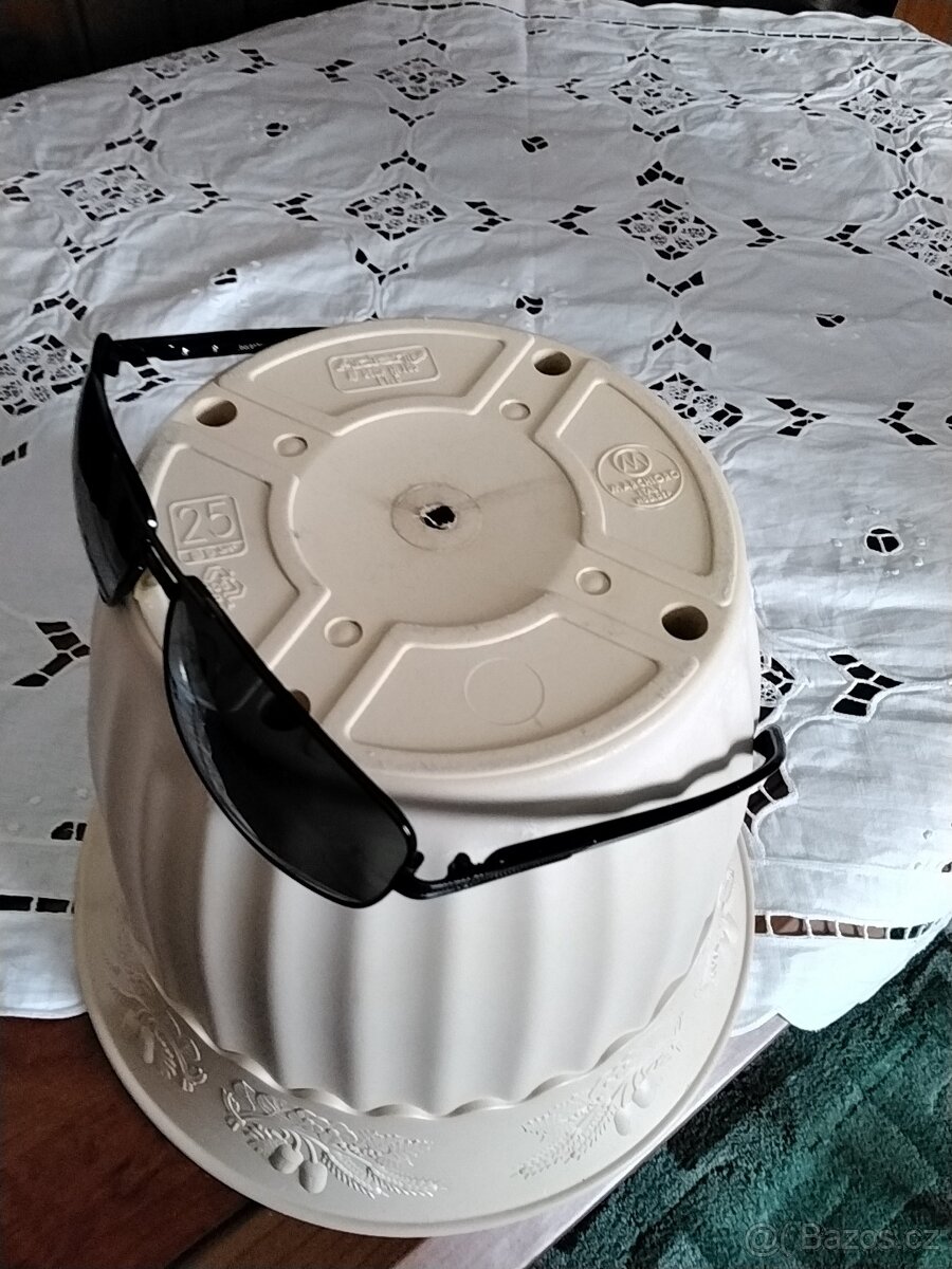 Sluneční bryle - 2