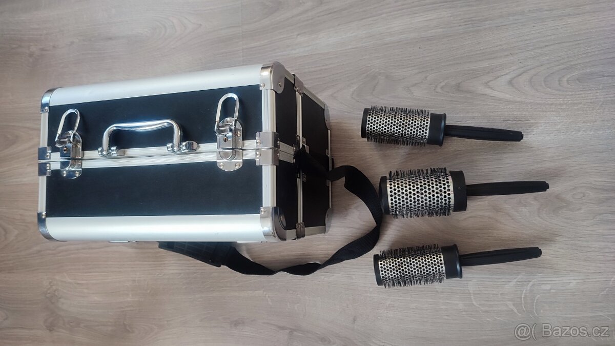 Kadeřnický kufřík - 2