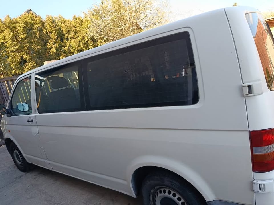 VW transporter T5 2.5tdi 96kw,5 míst, LONG - 2