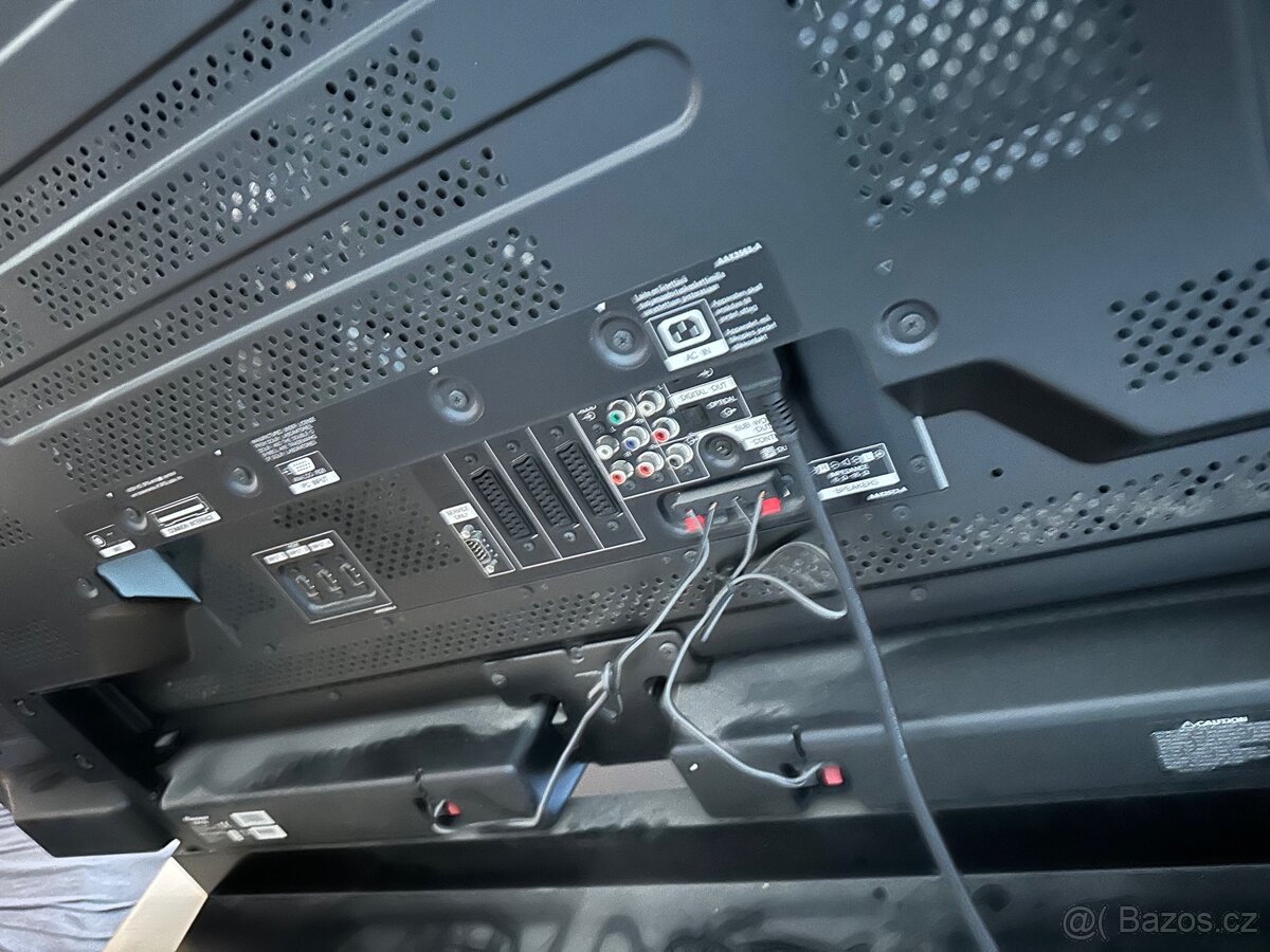 Televize Pioneer Uhlopříčka 170cm - 2