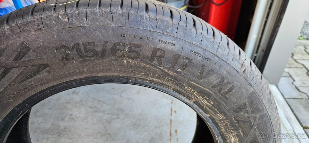 Continental 215/65/R17 - 2