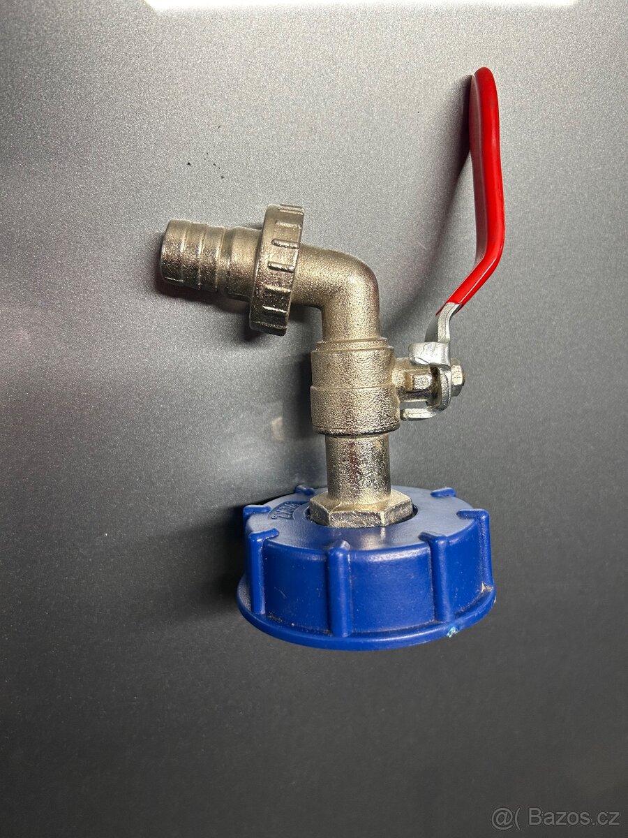 IBC kontejner 1000l + vypousteci ventil - 2
