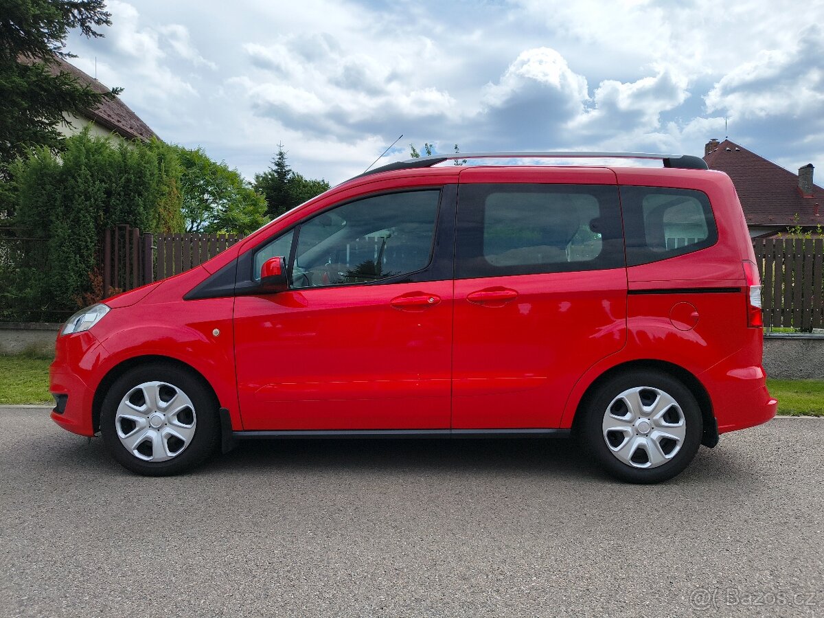 Ford Tourneo Courier - 2