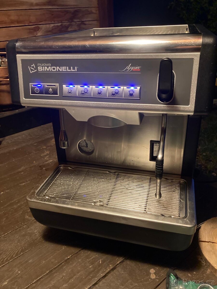 Pákový Kavovar Appia Nuova Simonelli - 2