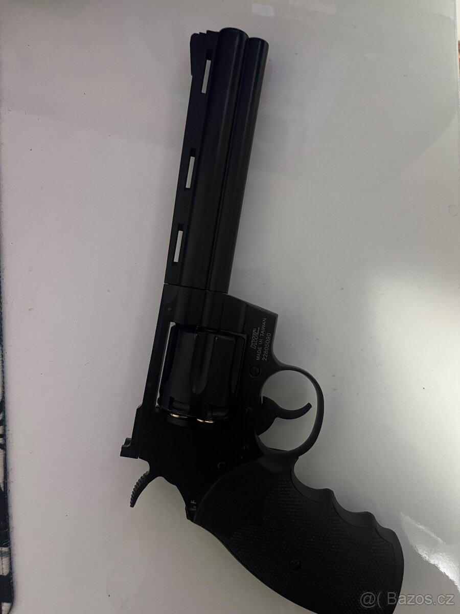 AIRSOFT- Colt Python 357. CO2 - 2