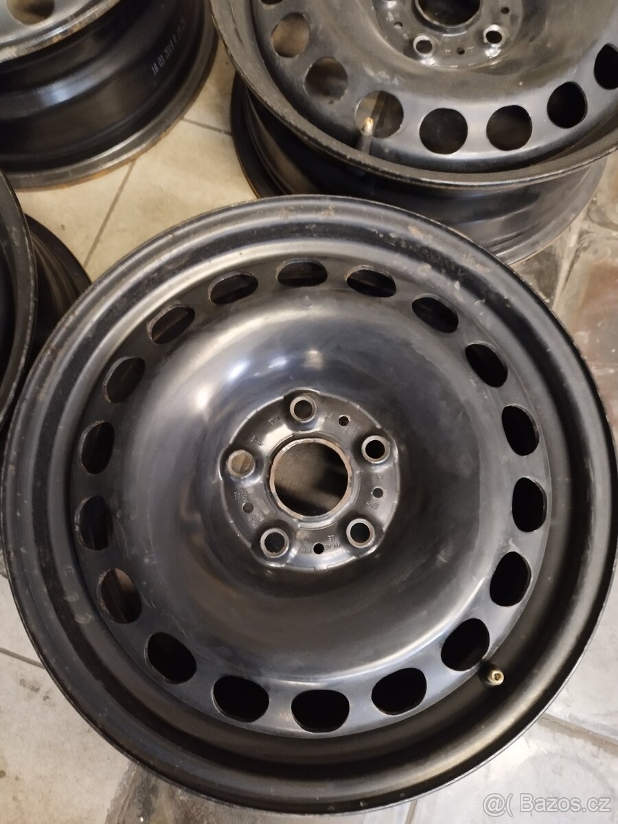 4 ks Ocelové/plechové disky OE VW 5x112 - 2