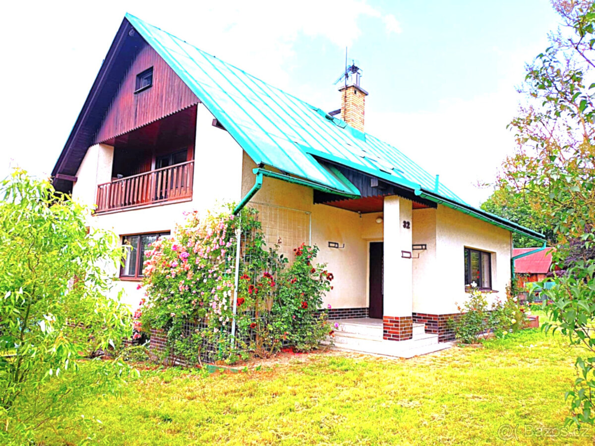 Prodej rodinného domu a stavebních pozemků v Zásadě - 2