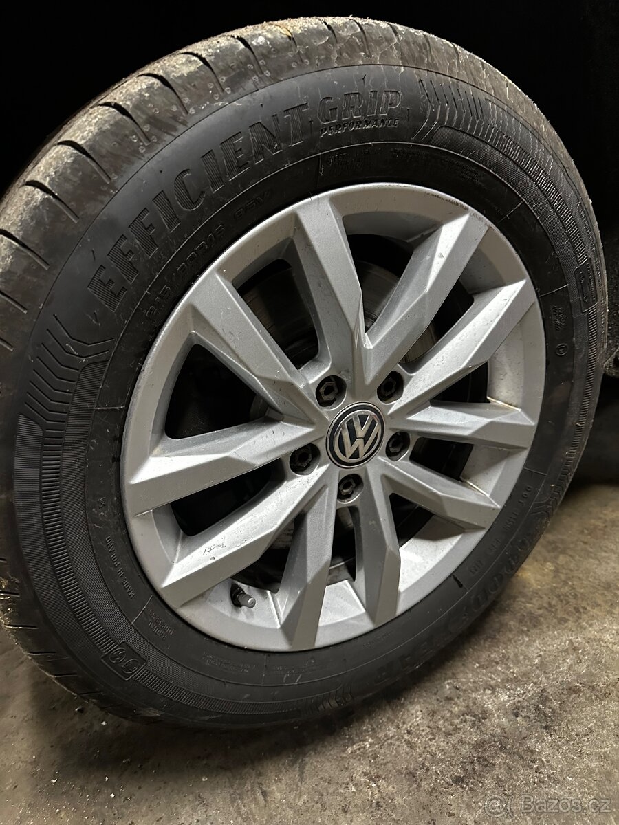 Kola alu hliníková originál VW oem r16 5x112 sepang Passat - 2