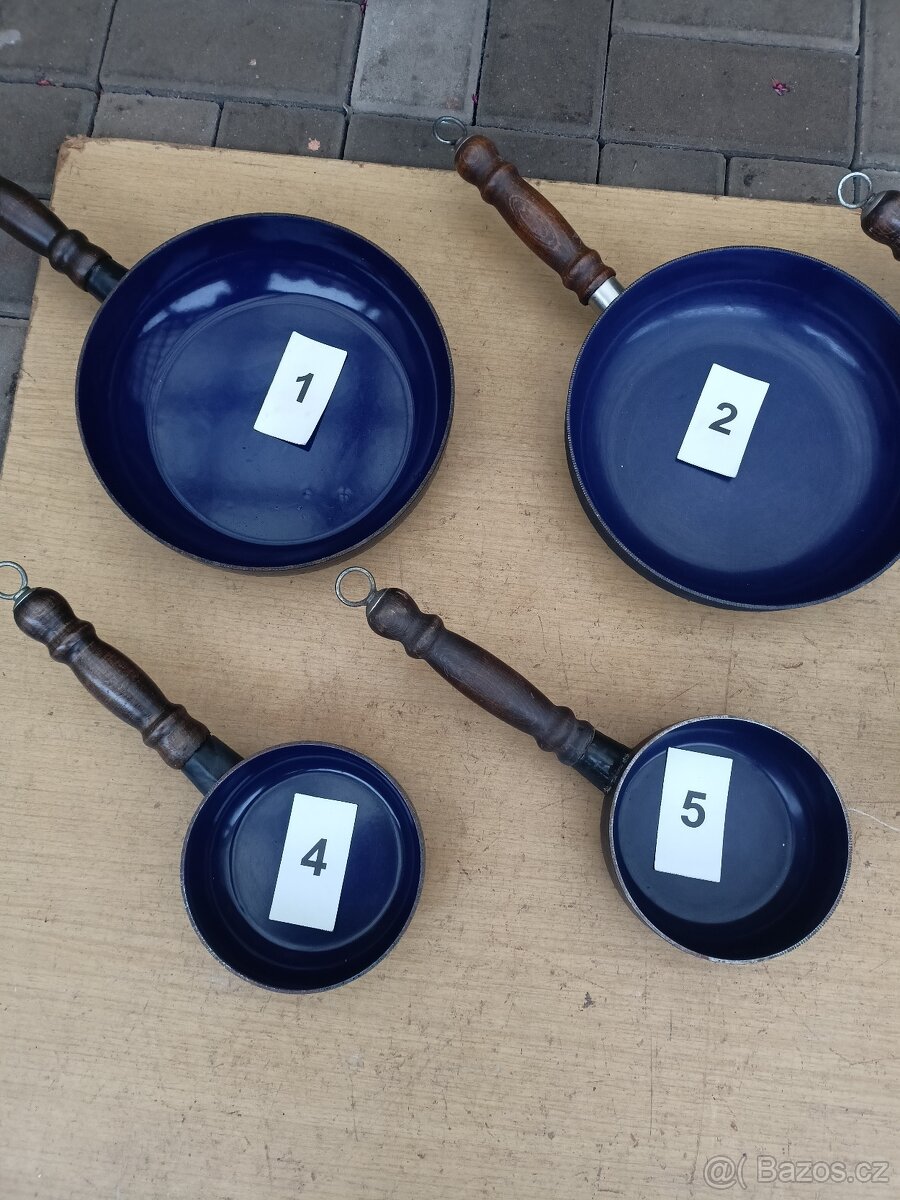 Smaltované nádobí,nádobí-9. - 2