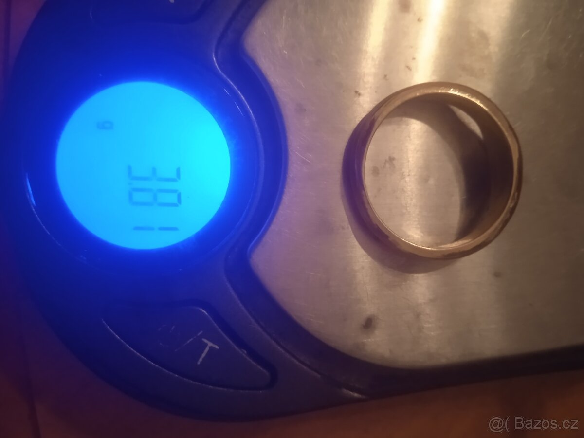 Zlatý dámský prsten - 2