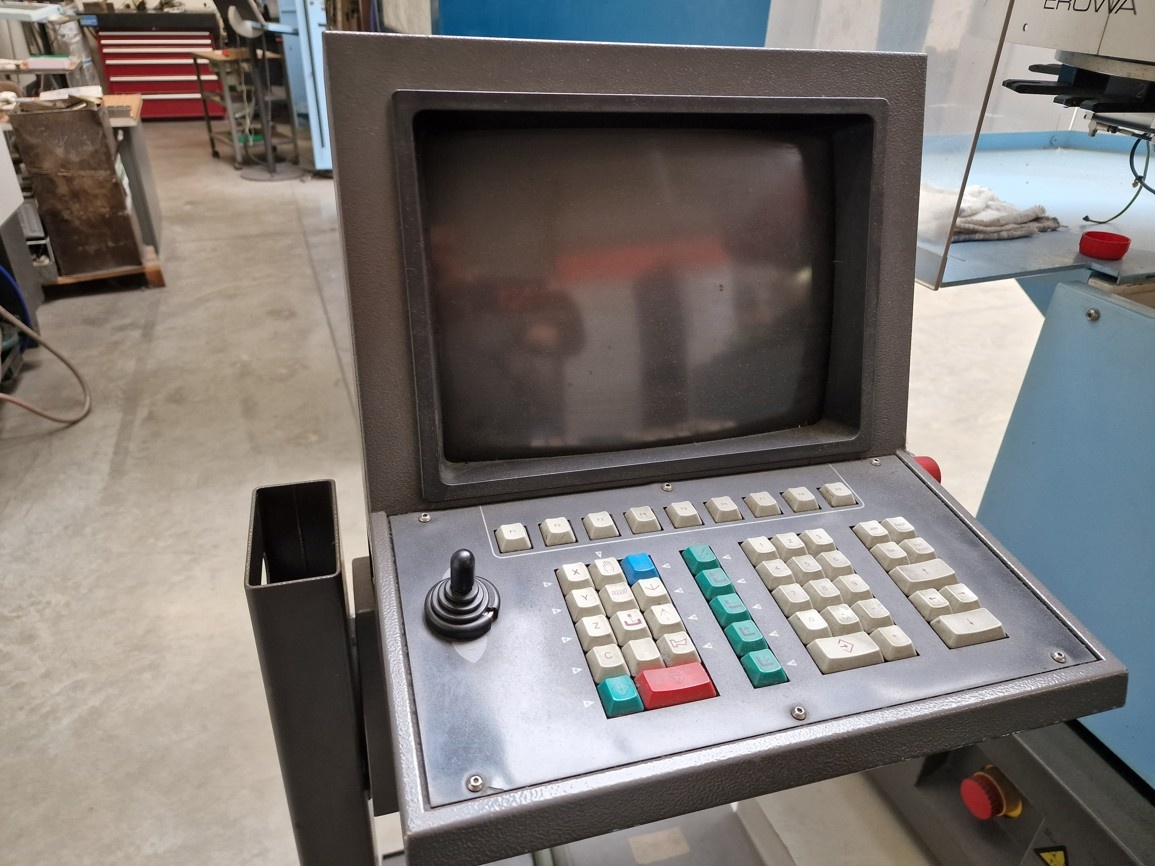 Elektroerozivní CNC hloubička AGIETRON COMPACT 2 - 2