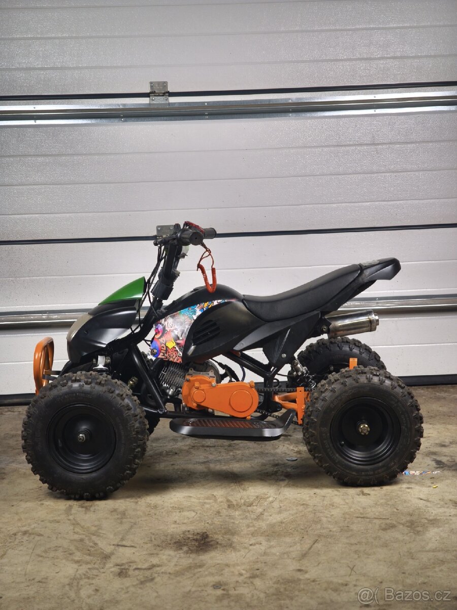 Dětská benzínová čtyřkolka atv 49ccm - 2
