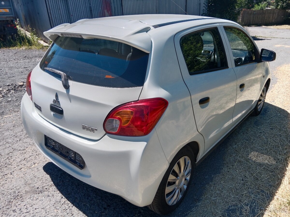 Mitsubishi Space Star - 2