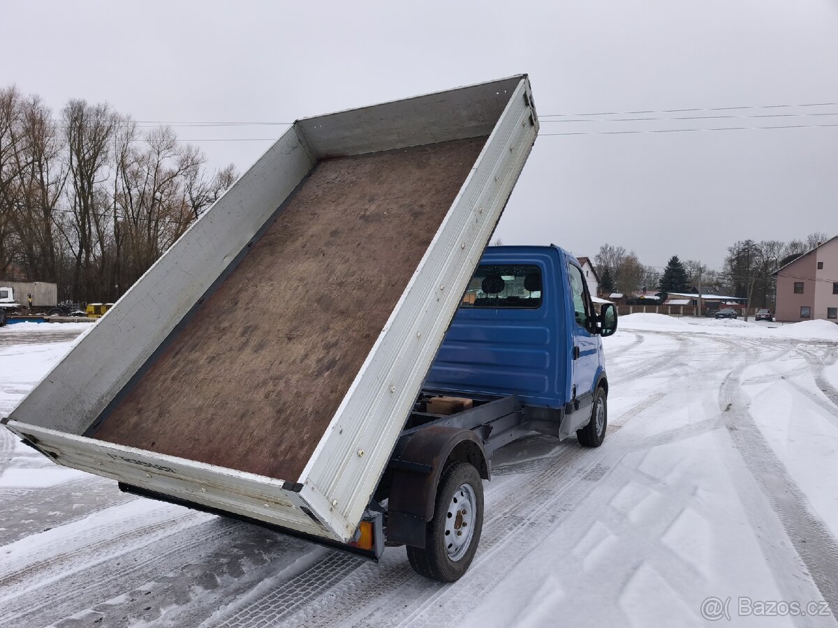 Renault Master sklápěč s plachtou - 2