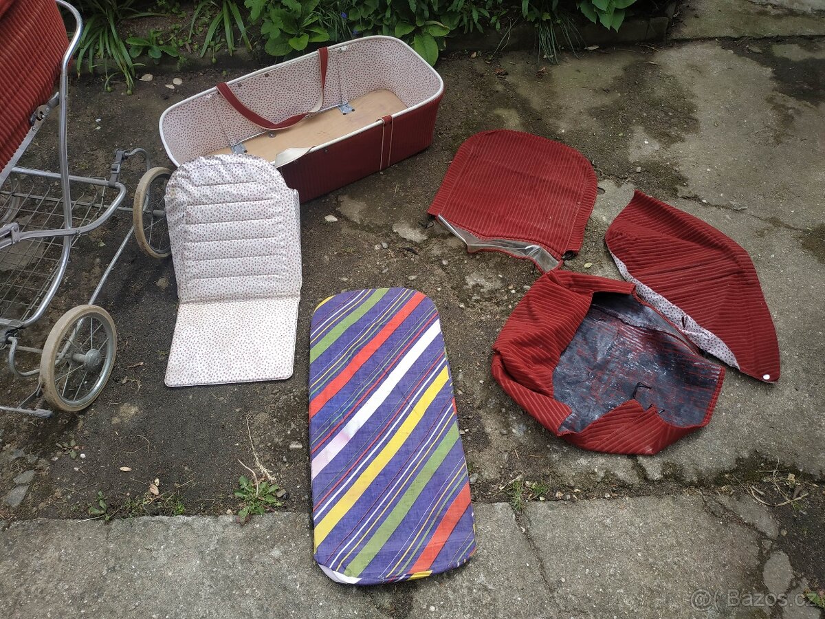 Stará liberta - kočárek - 2