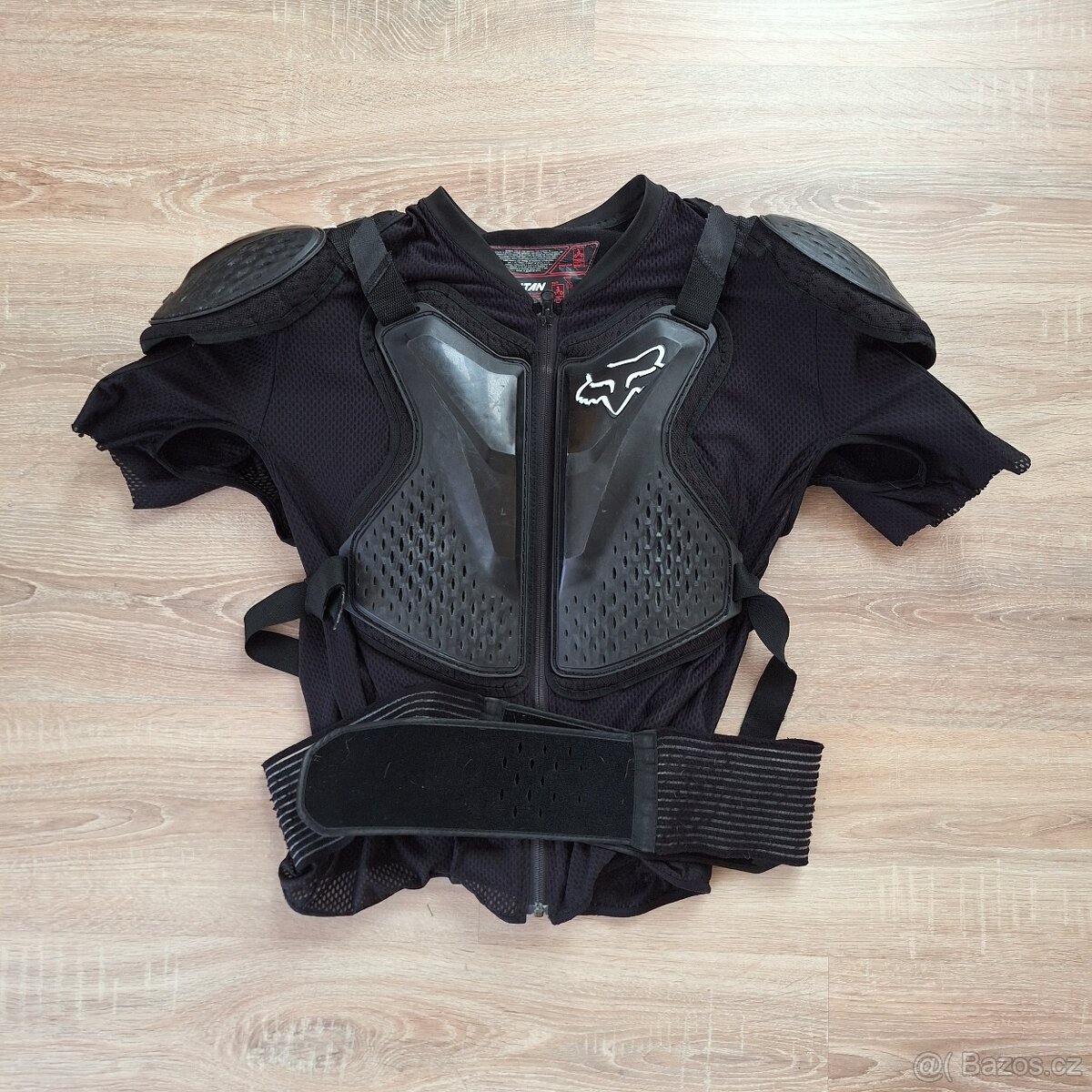 Hrudní chránič - 2