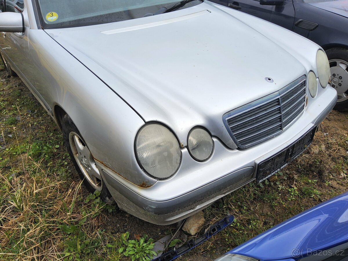 MB E W210 2000 2,2CDI 85kW Classic SEDAN-DILY - 2