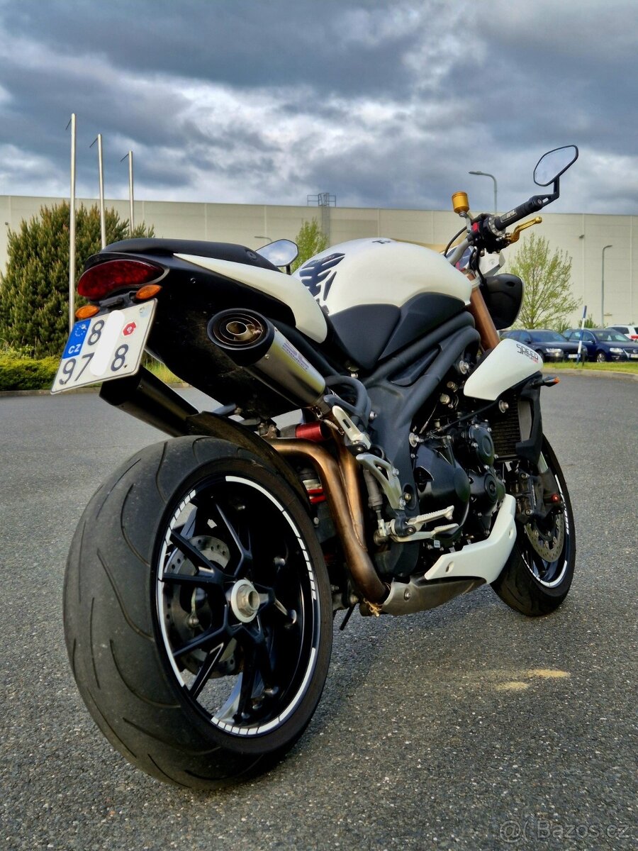 Triumph Speed Triple 1050 - 2