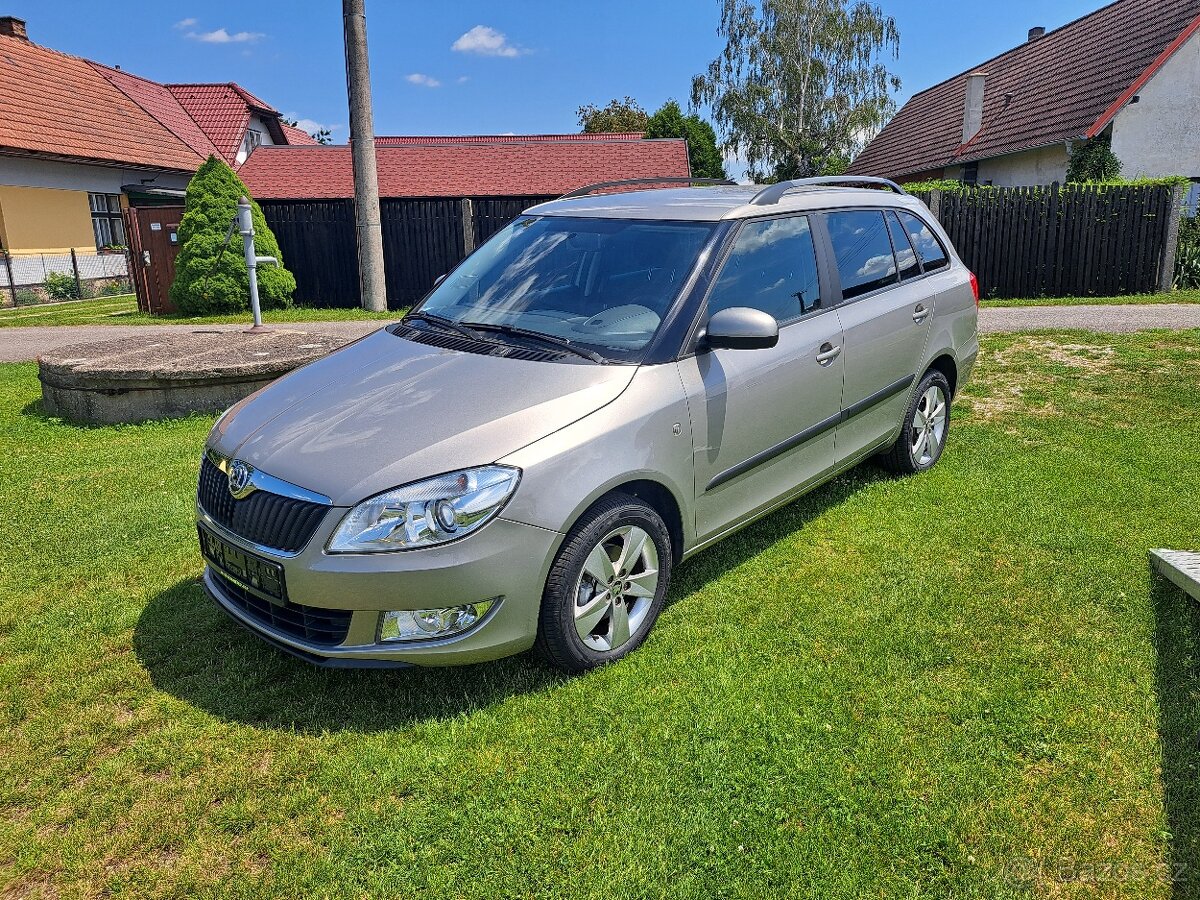Škoda Fabia 1.2Tsi Ambiente Combi - 2