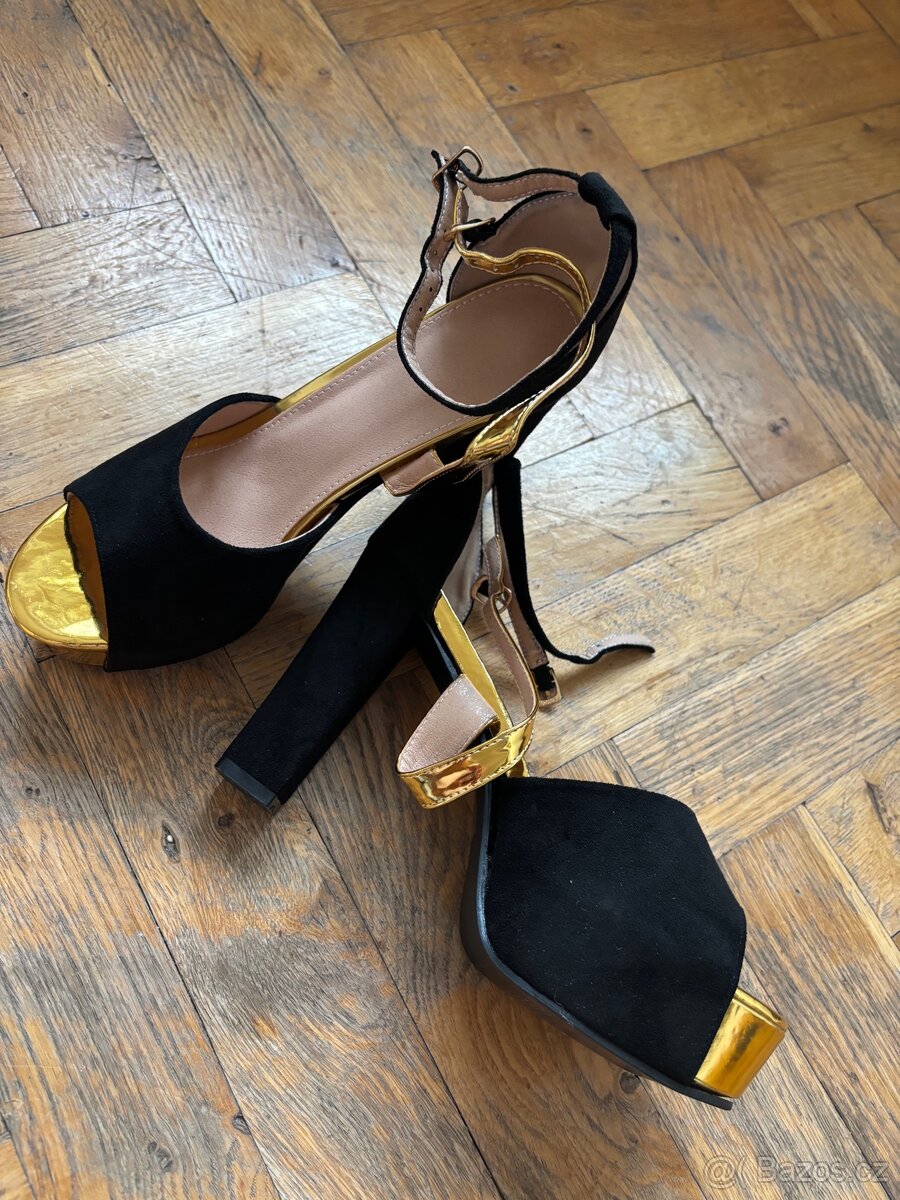 Nove boty - 2