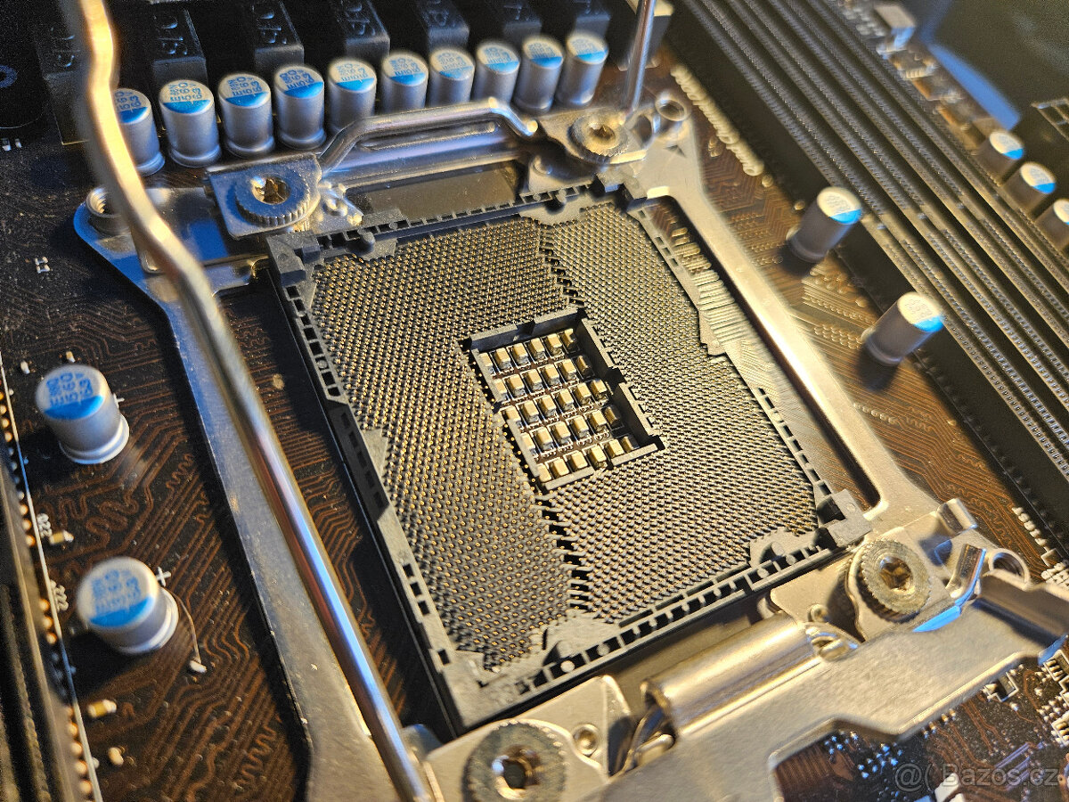 MSI X99A Raider - 2