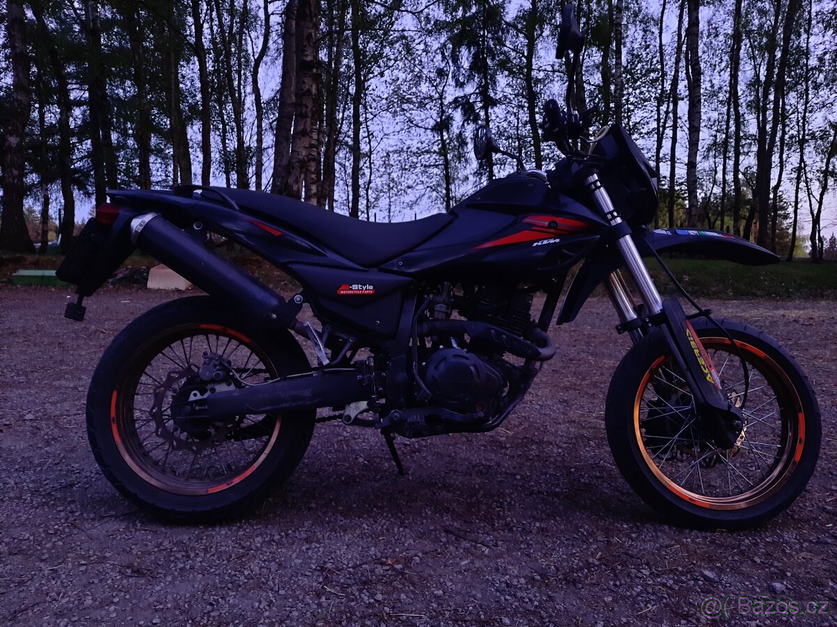Loncin xm 125(SPĚCHÁ) - 2
