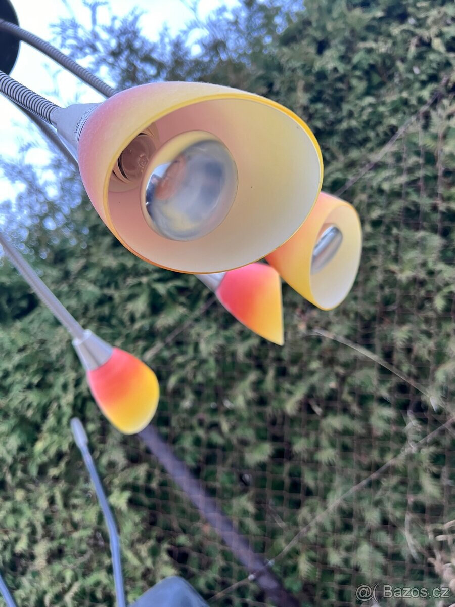 Lustr - 2