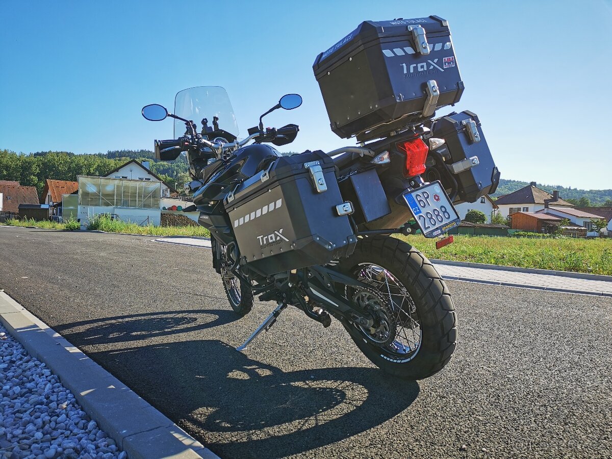 Triumph Tiger 800 xc - 2