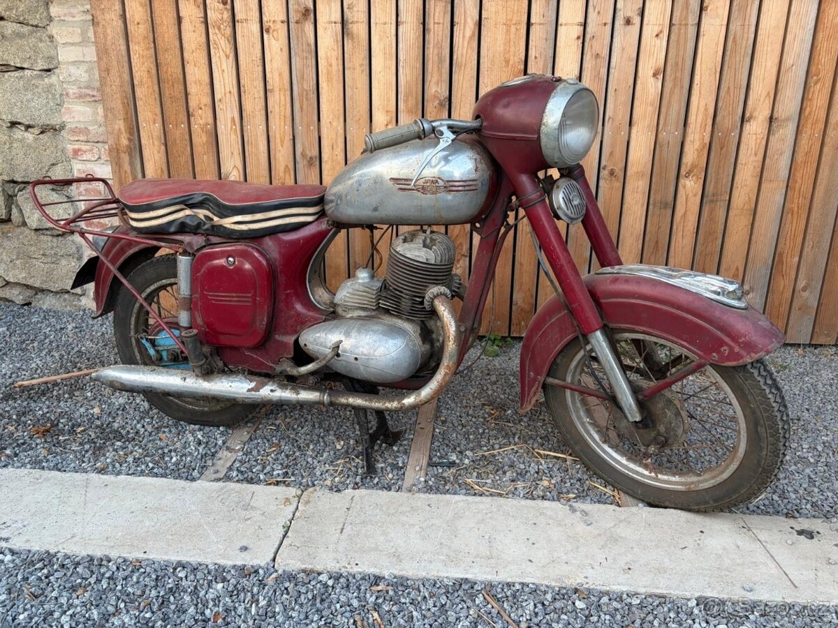 Jawa 250 - 2