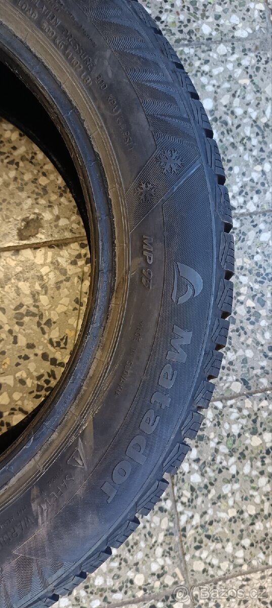 Pneu 185/60 R15 T - 2