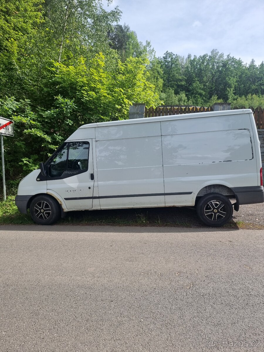 FORD TRANSIT 2.2 TDCI 2013 po slevě - 2