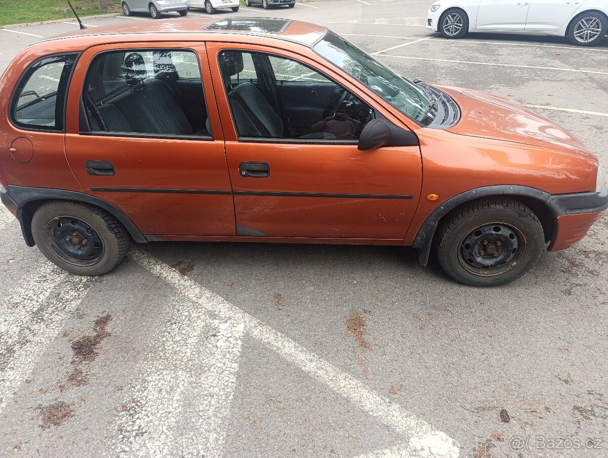 Opel Corsa B 1.4I automat - 2