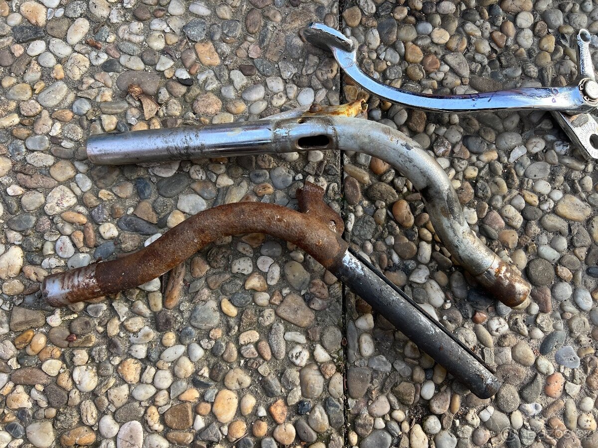 Díly Jawa pérák - 2