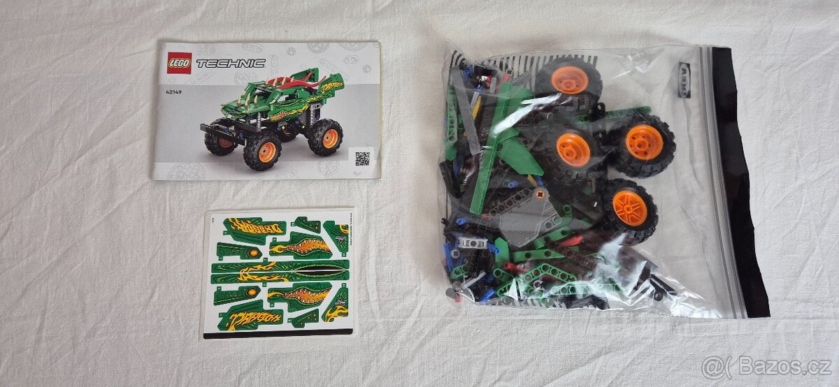 LEGO Technic 42149 Monster Jam Dragon - 2