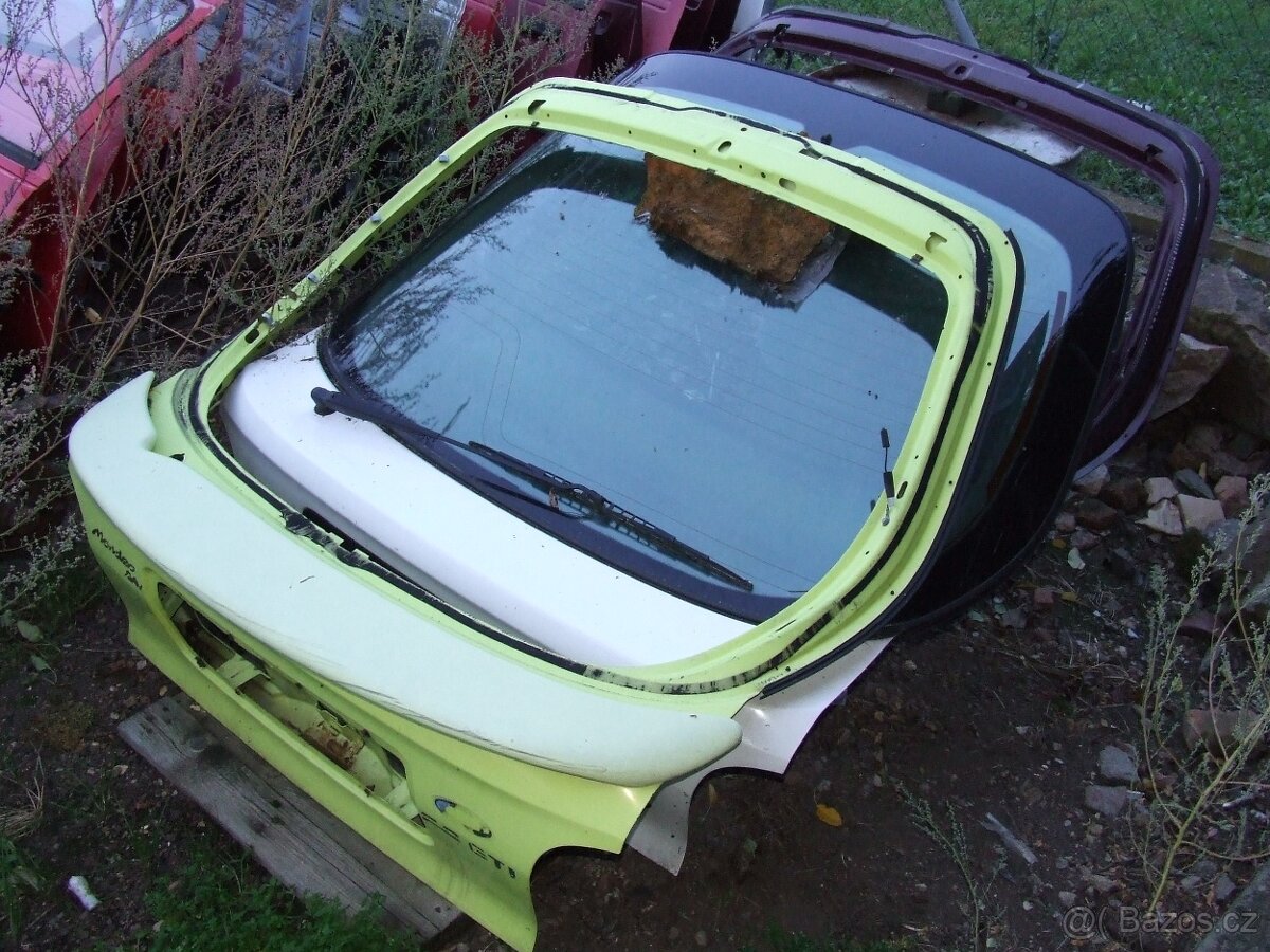 Prodám Plechařinu / Karosářské díly na starší Fordy - 2