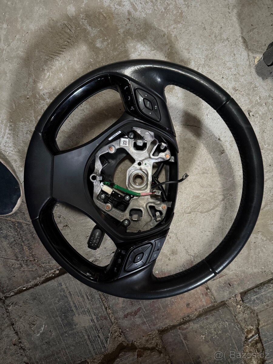 Toyota chr, corolla 1,8 hybrid - 2