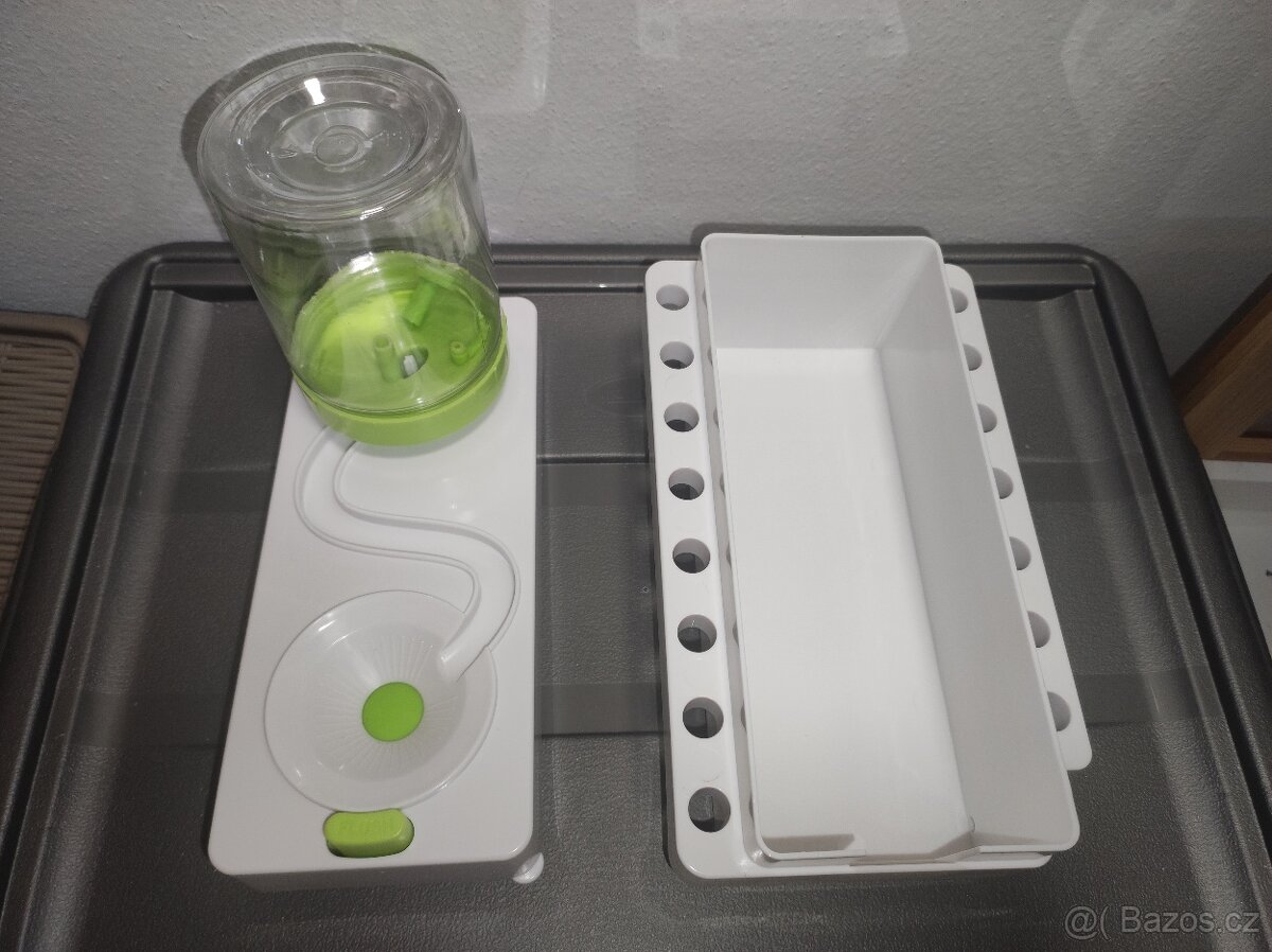 Praktická myčka štětců, zcela nová - 2