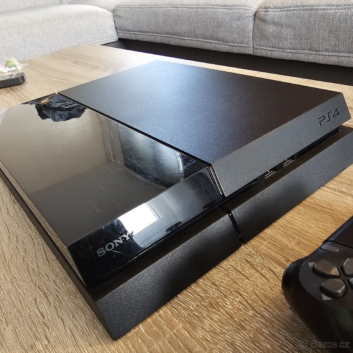 Playstation 4 PS4 1TB FW 12.52 - 2
