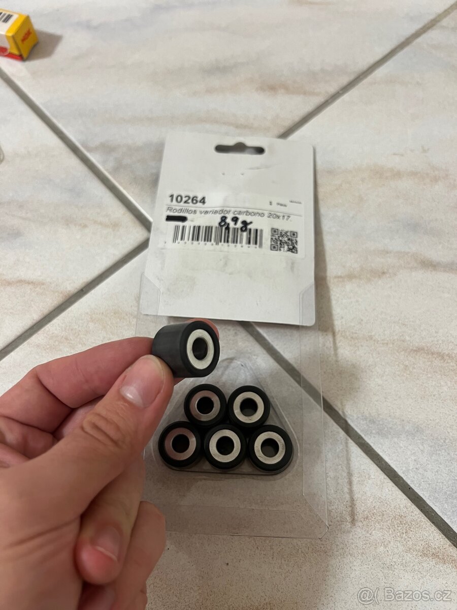 Náhradní díly pro skútry - 2