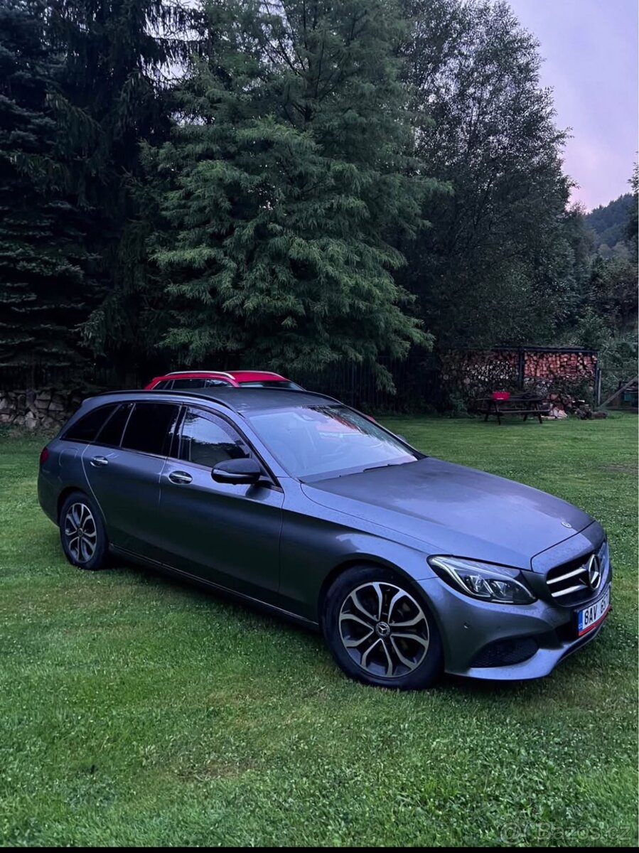 Mercedes C220 2.0 - 2