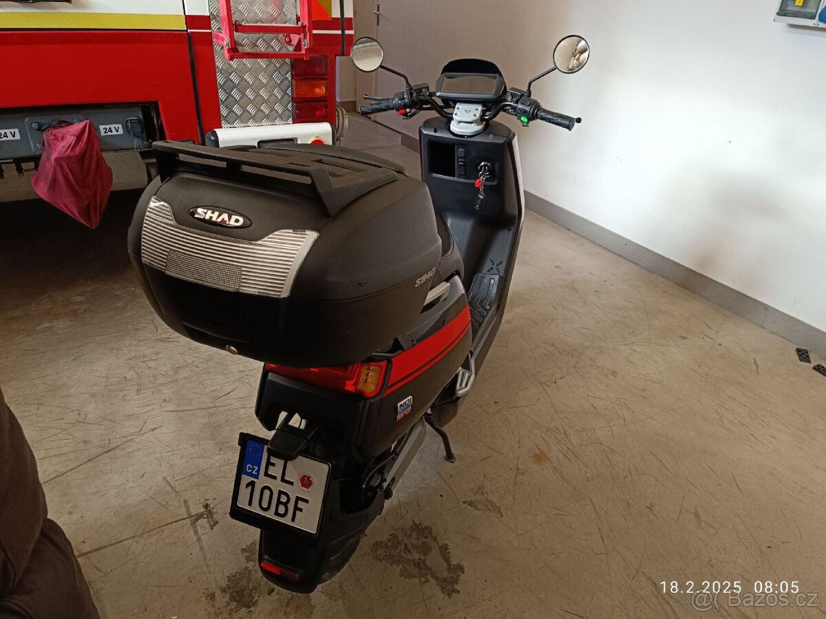 Elektroskůtr Niu NQi GTS Sport - 2