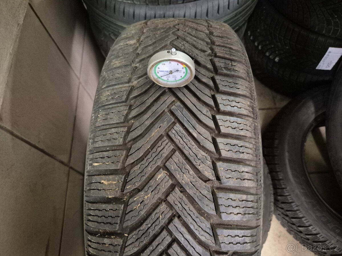 215/55 R16 MICHELIN (6,5mm) č.16119/g - 2