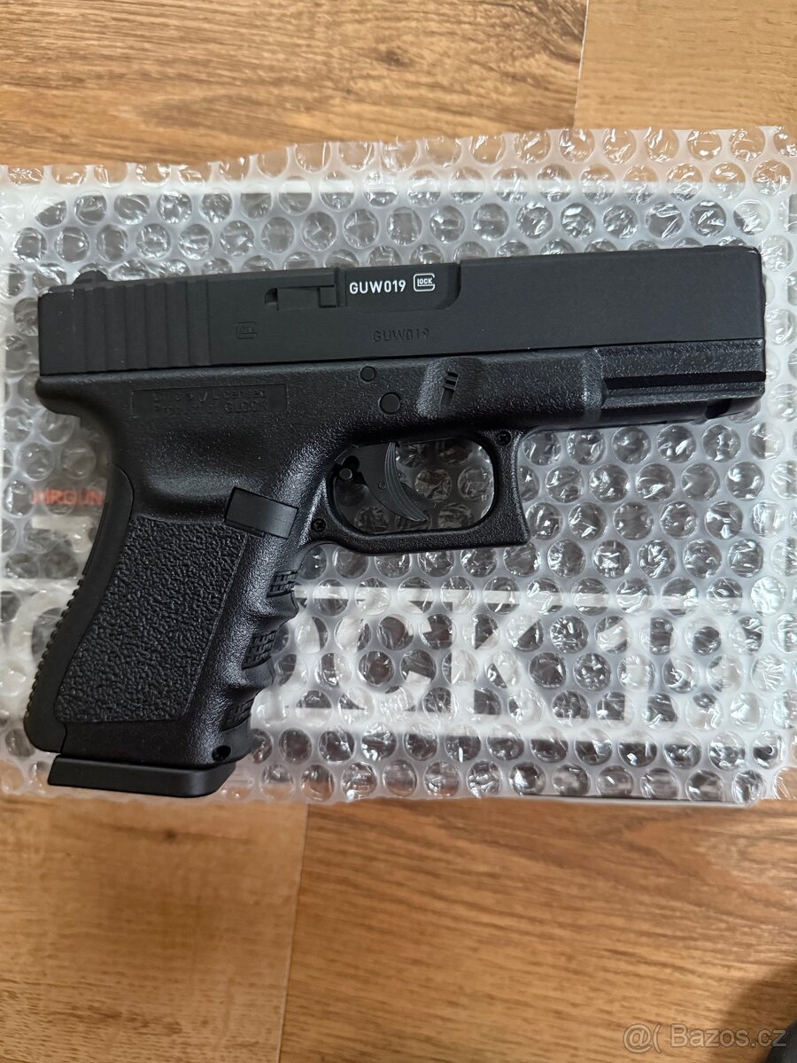 Glock 19 4,5mm Co2 - 2