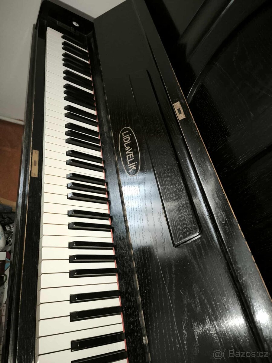 Klavír Lídl Velík - 2