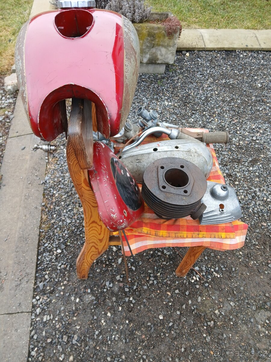 Jawa pérák díly - 2