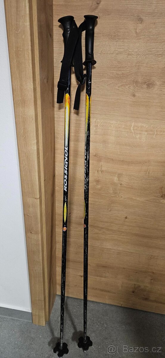 Lyžařské hůlky 135cm - 2