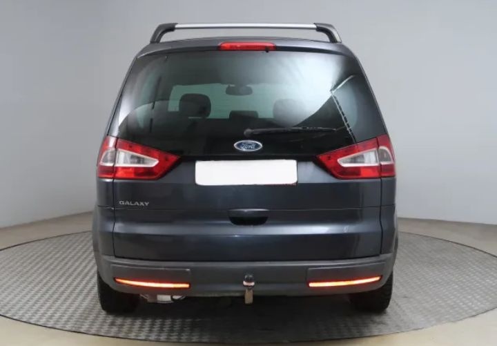 Ford Galaxy 2.0 107kW benzin 7mist - 2