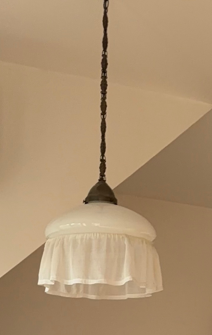 Starozitny lustr - 2