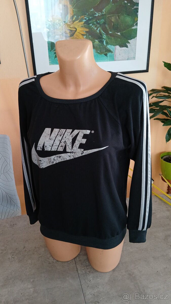 Pružná mikina Nike vel.S/M - 2